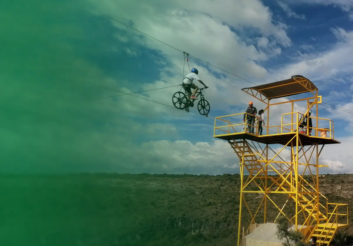Soluciones Xtreme Land - Zipbike